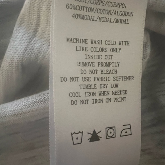 Andrew Marc New York T-shirt Dress with twisted keyhole sleeve. Size: XL - Picture 6 of 6